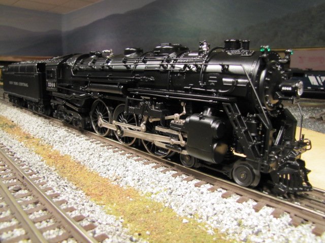 Photo of LIONEL