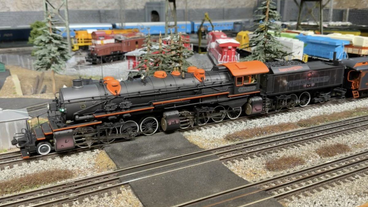 Photo of LIONEL